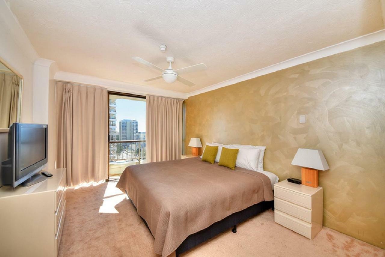 Bougainvillea Gold Coast Holiday Apartments Extérieur photo