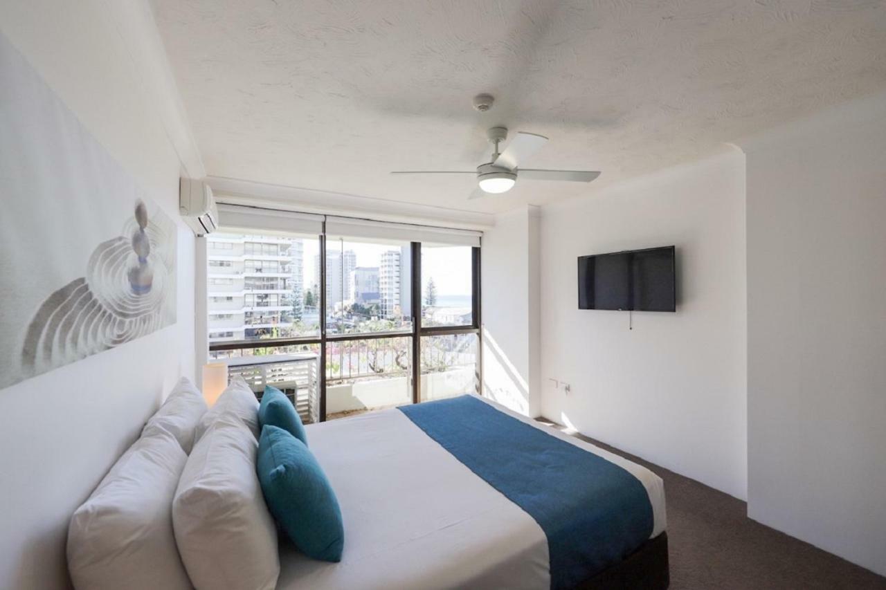 Bougainvillea Gold Coast Holiday Apartments Extérieur photo