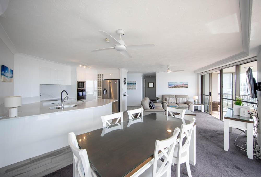 Bougainvillea Gold Coast Holiday Apartments Extérieur photo